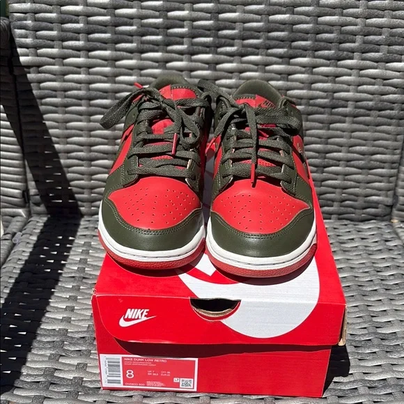 Nike Dunk Low Red and Olive - Picture 2 of 8